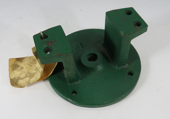 Fisher 12A9799X0C2 67C Series Actuator Valve Yoke Assembly SHELF WEAR NOP