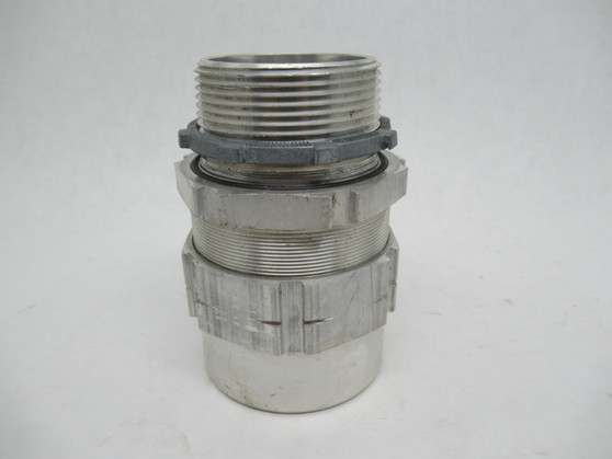 Appleton TMC2250272A Teck Cable Connector 2-1/2" NPT  2.27-2.72" Jacket USED