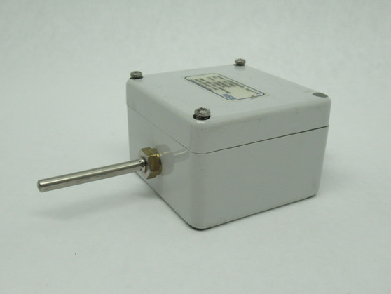 WIKA TR60 RTD Outdoor Resistance Thermometer 56063381 1056076 MISSING SCREW USED