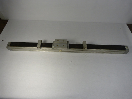 Festo DGPL-32-750-PPV-KFB Pneumatic Air Cylinder  USED