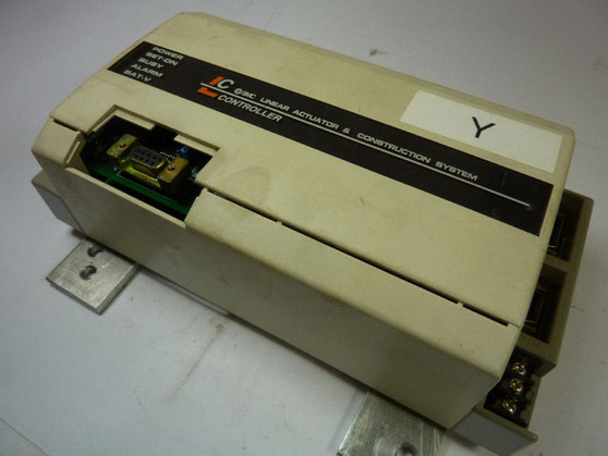 SMC LC1-1D2MC1-N5-600-X234 AC Servo Controller 100/110V 100W 50/60Hz USED