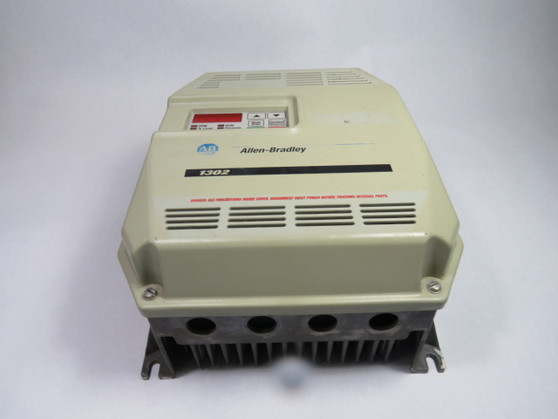 Allen-Bradley 1302-C010-AA AC Drive *No Power* *Cracked Front Plate  AS IS