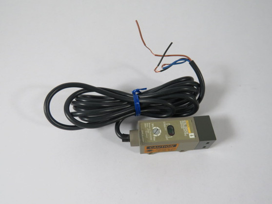 Omron E3L-2DC4 Photoelectric Switch 12-24VDC  NOP