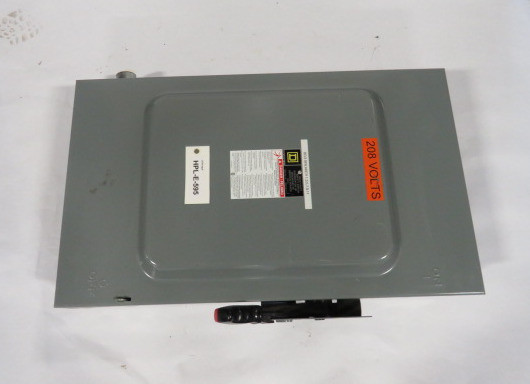 Square D HU364 Non-Fusible Disconnect Switch 200A 600VAC/DC Single Throw USED