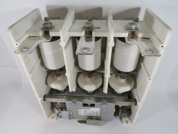 Motortronics 34-400-3-7200 Contactor 7.2KV 50/60Hz MISSING COVER USED