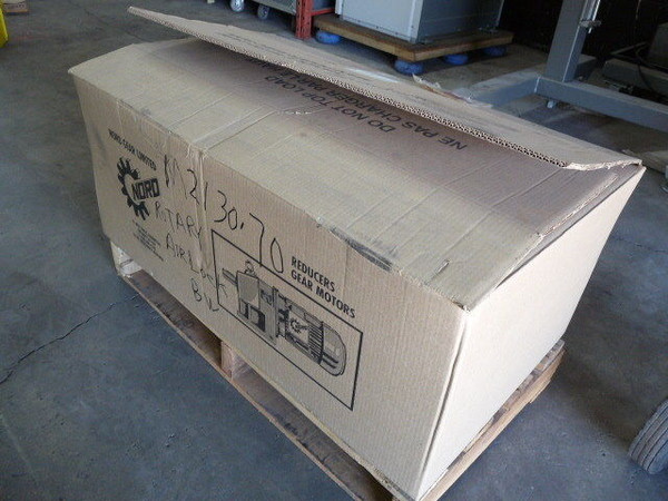 Nord SK32100-90LH/4CUS Motor 230/460V   NEW