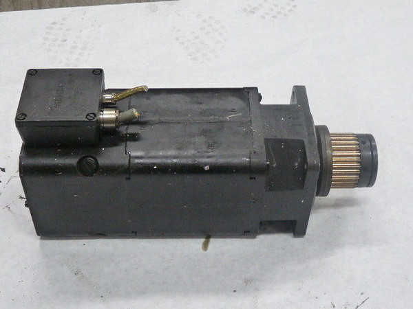 Siemens 1HU3074-0AC01-0ZZ9-Z DC Servo Motor 1.8kW 2000RPM 767V 7Nm 12.5A  USED