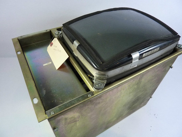 ONA M34QKH361X122 CRT Monitor Unit USED