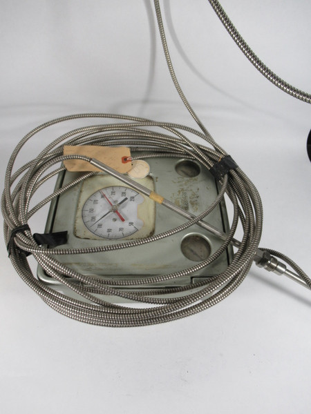 Robertshaw DT-160-A10 Pilot Temperature Controller 50-250 Fahrenheit USED