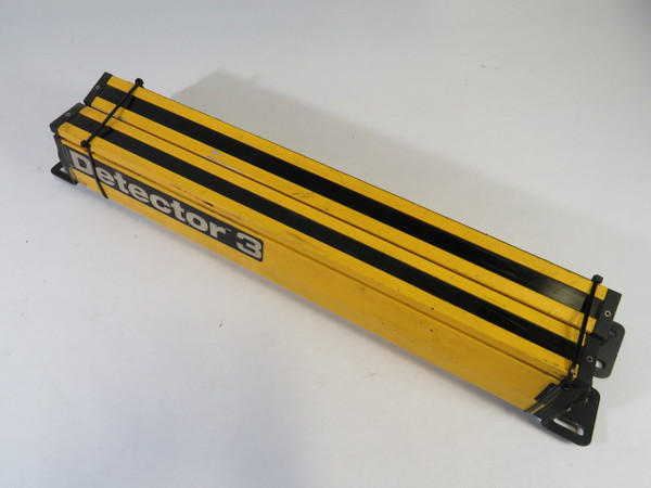 Detector 3 3LC18 Light Curtain Transmitter & Receiver USED