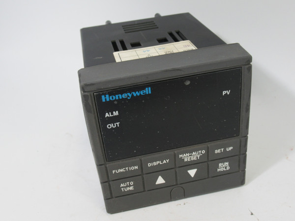 Honeywell DC230B-E0-0A-10-0A00000-00-0 Mini-Pro Temperature Controller USED