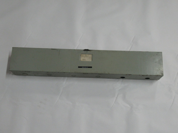 Eurobec Metal 1100-T3103 Splitter Trough 125A 600V 3Ph 3W USED
