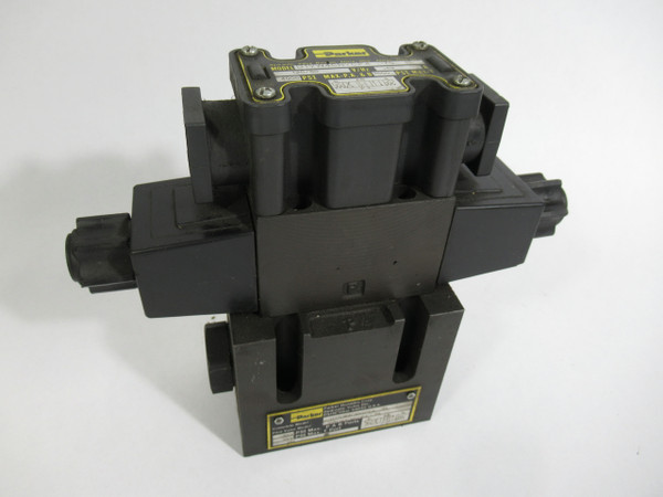 Parker D31VW4C4NYCF4-75 Pilot-Operated Directional Control Valve USED