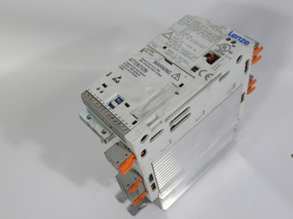 Lenze E82EV251K2C 8200 Vector AC Inverter Drive Ver. 5A37 *Bent Frame* USED