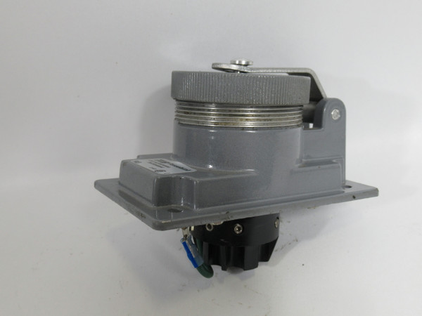 T&B Russellstoll SKWR8G Pin & Sleeve Receptacle SHELF WEAR USED