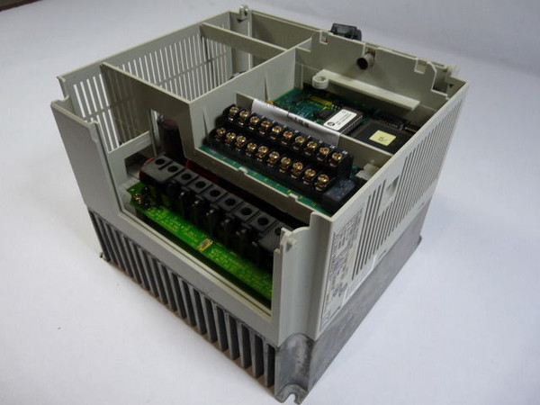 Allen-Bradley 1305-AA12A AC Drive 3HP 3ph 200-230V 12A No Cover  AS IS