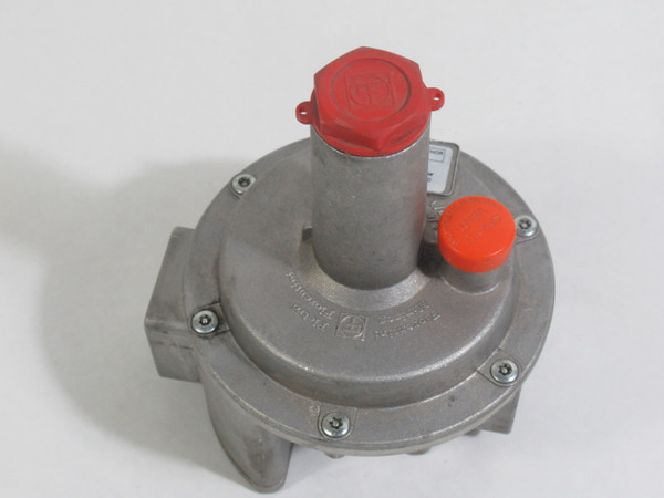 Pietro FMF301610005AD Governor Gas Pressure Reducing Valve 3/4" USED
