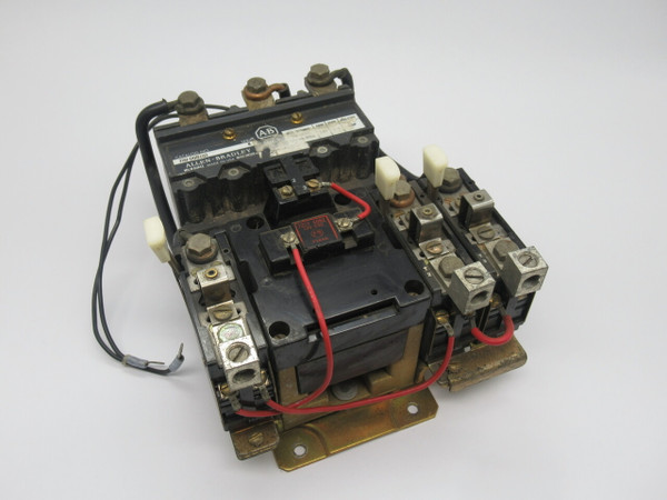 Allen-Bradley 709-DOB103 Motor Starter Series K Size 3 120V 60HZ USED