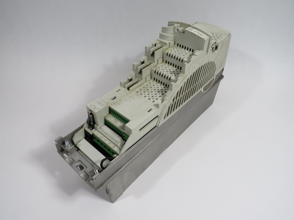 Control Techniques Emerson SP1402 Unidrive 2HP 3Ph 3.0/3.8A *Missing Cover* USED
