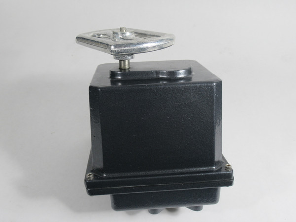 DynaQuip AE675 Electric Actuator w/o Ball Valve 675IN-LB 115VAC@50/60Hz .75A NOP