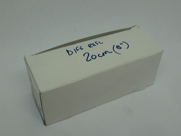 Omron E3S-AD81 Photoelectric Diffuse Reflective Sensor 10-30VDC 10-200mm 2m NEW