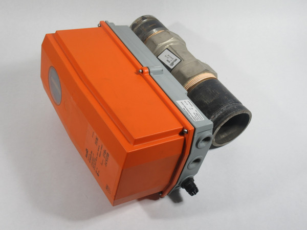 Belimo B280+AFRXUP-N4 Valve Actuator & Control Valve 24-240VAC 24-125VDC USED