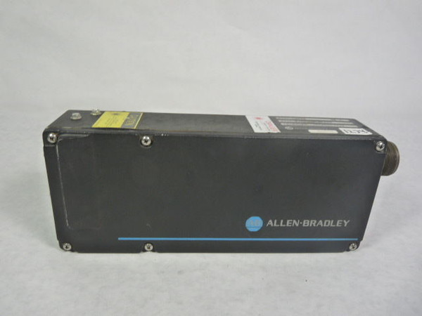 Allen-Bradley 2755-L4FDA Medium Speed Handling Scanner  USED