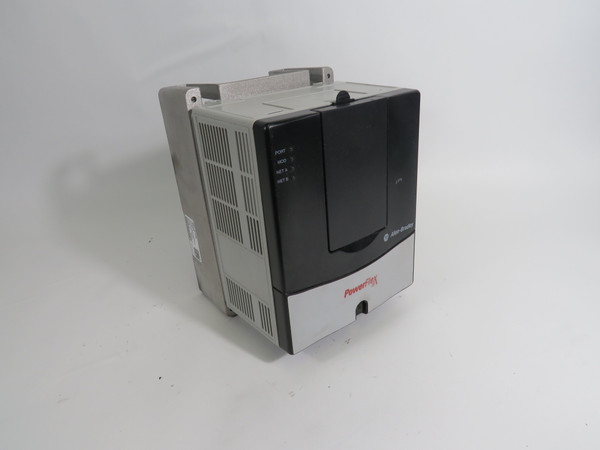 Allen-Bradley 20AE6P1A0AYNNNC0 Powerflex 70 AC Drive 5HP 0-575V 60Hz 6.1A AS IS