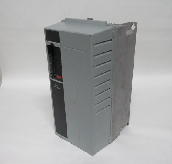 VLT 131H9344 Aqua Drive 550-600V 50/60HZ 15HP 11KW 17/1A AS IS