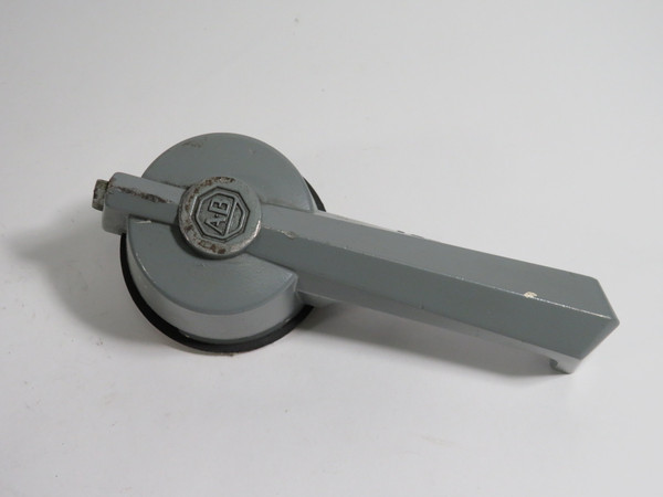 Allen-Bradley Z-33898 Disconnect Switch Operator Handle SHELF WEAR USED
