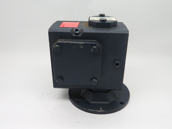 Grove Gear GRG-BMQ-821-15-R-56 Ironman Gear Reducer 15:1 Ratio *Rust* USED