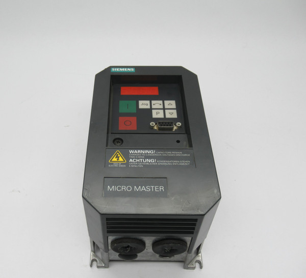 Siemens 6SE3112-1CA40 AC Drive 0.50HP 0-230V 3PH 2A *Loose/Cracked Cover* USED