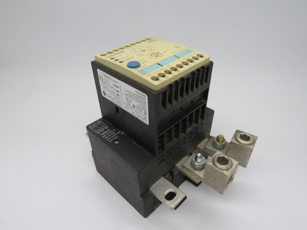 Siemens 3RB1253-0FG20 Overload Relay 50-205A Missing 1 Lug/SHELF WEAR USED