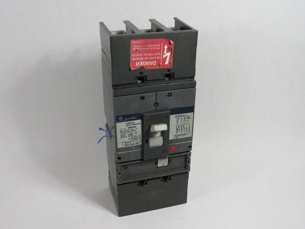 General Electric SGHA36AT0400 Circuit Breaker 400A 600V 3-Pole SHELF WEAR USED