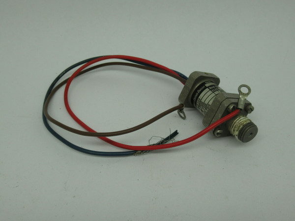 ITT Neo-Dyn 105P1C2-149 Pressure Switch 125/250VAC 7A 3000PSIG SHELF WEAR USED