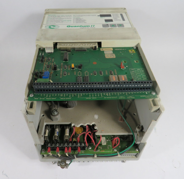 Emerson 9500-8501A Quantum II Drive 240/480VAC@17A *Broken Outer Case* AS IS