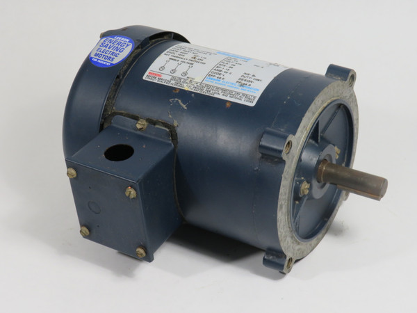 Leeson C4T17FC16B 1/2HP 1725RPM 575V S56 TEFC 3Ph .08FLA 60Hz SHELF WEAR USED