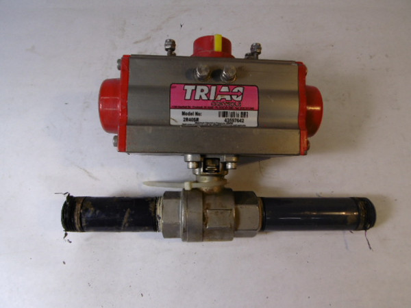 Triac 2R40SR Spring Return Rack & Pinion Pneumatic Actuator USED
