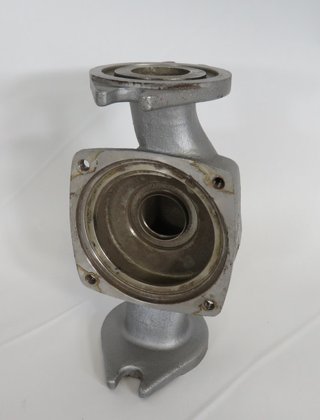 Generic P58628 Circulating Pump Head 1-1/8" Inlet & Outlet No Bolts USED