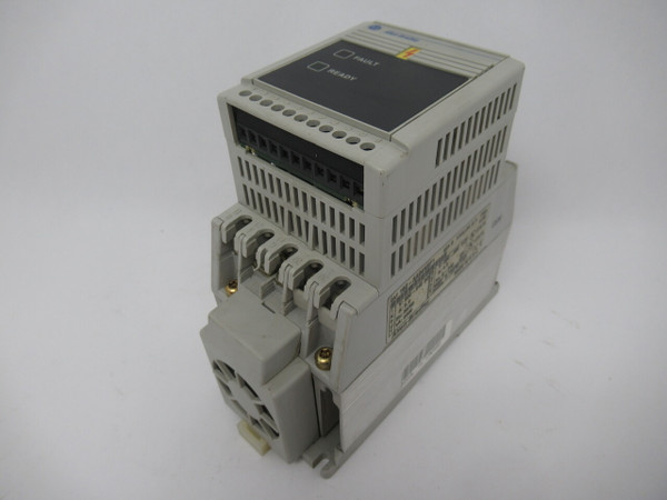 Allen-Bradley 160-AA04NSF1 Ser B AC Drive Speed Controller FRN6.00 CRACKS USED