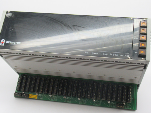 Deemstop C8 Integrated Monitoring Unit 100-120V 2A 50/60Hz Damaged Port USED