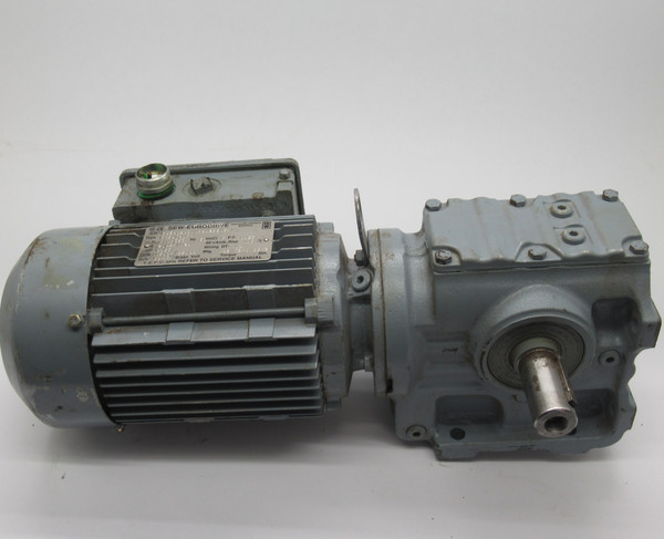 Sew-Eurodrive 8.64:1 0.75HP 1700/197RPM 330/575V TEFC 3PH 2.09/1.20A 60Hz USED