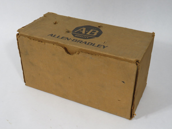 Allen-Bradley 849DC-Z0H32 Series B Pneumatic Timing Relay 230-250VDC BOX DMG NEW