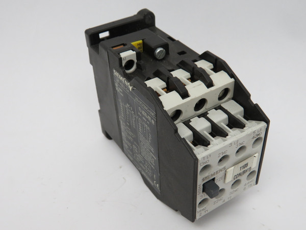 Siemens 3TF4322-0AK6 Contactor 120V 60Hz 110V 50Hz 2NO 2NC USED