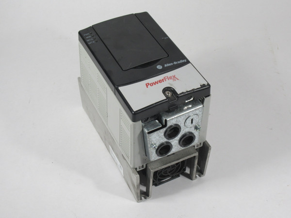 Allen-Bradley 20AD2P1A0AYNNNC0 Ser. A Powerflex 70 AC Drive 1HP *CHIPPED* USED