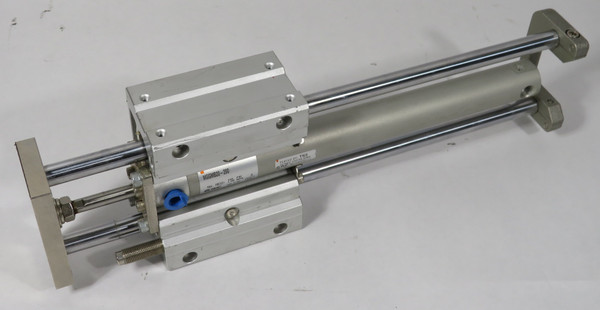 SMC MGGMB20-200 Guided Cylinder 20mm Bore 200mm Stroke 145 psi 1.0MPa USED