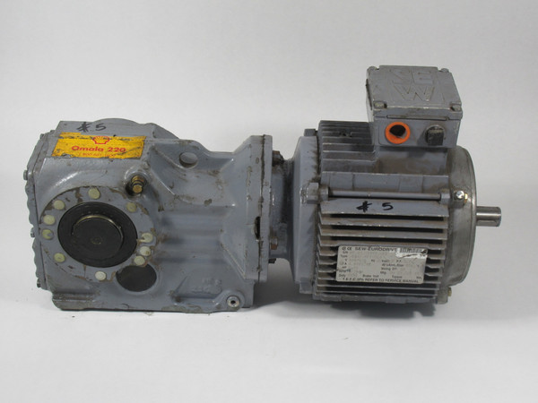 Sew-Eurodrive Gearmotor 16.86:1 2HP 1720RPM 330/575V TEFC 3Ph 4.32/4.48A USED
