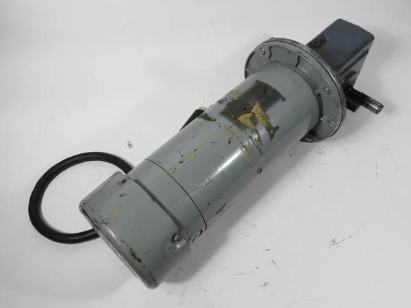Boston Motor 3/4HP 1725rpm 180ARMV TEFC LABEL DMG UNKNOWN GEAR REDUCER USED