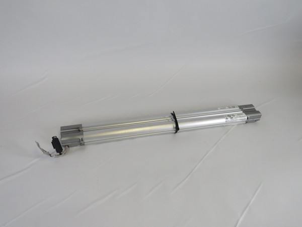 Keyence SL-V12L Safety Light Curtain Receiver/Transmitter 24V C/W SL-VS0-T USED