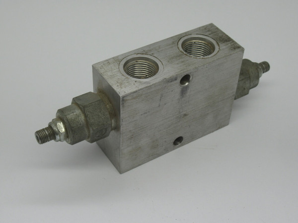 Sun Hydraulics YBK Manifold Assembly .34" Mount DIA 1" C/W x2 RPGC-LAN USED